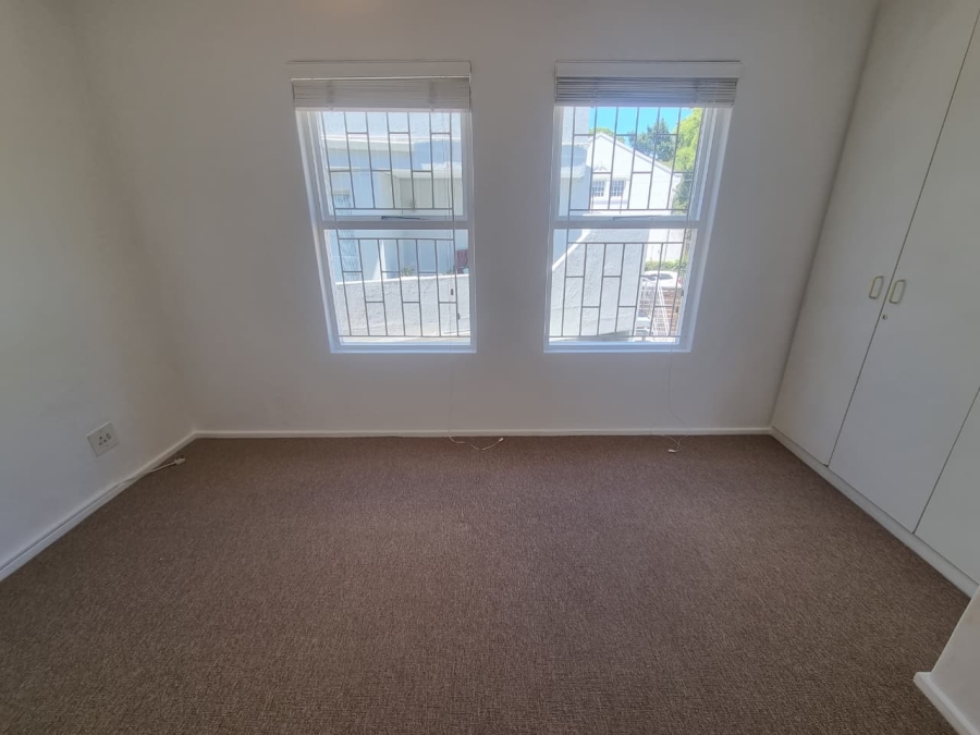 2 Bedroom Property for Sale in Claremont Upper Western Cape